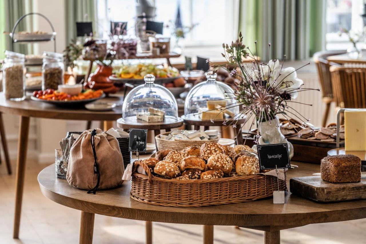Hotel Siemsens Gaard Svaneke Extérieur photo
